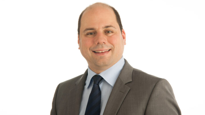 Mauro Tuena